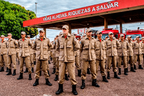 Governo do Rio Autoriza Concurso para 144 Vagas de Soldado no Corpo de Bombeiros